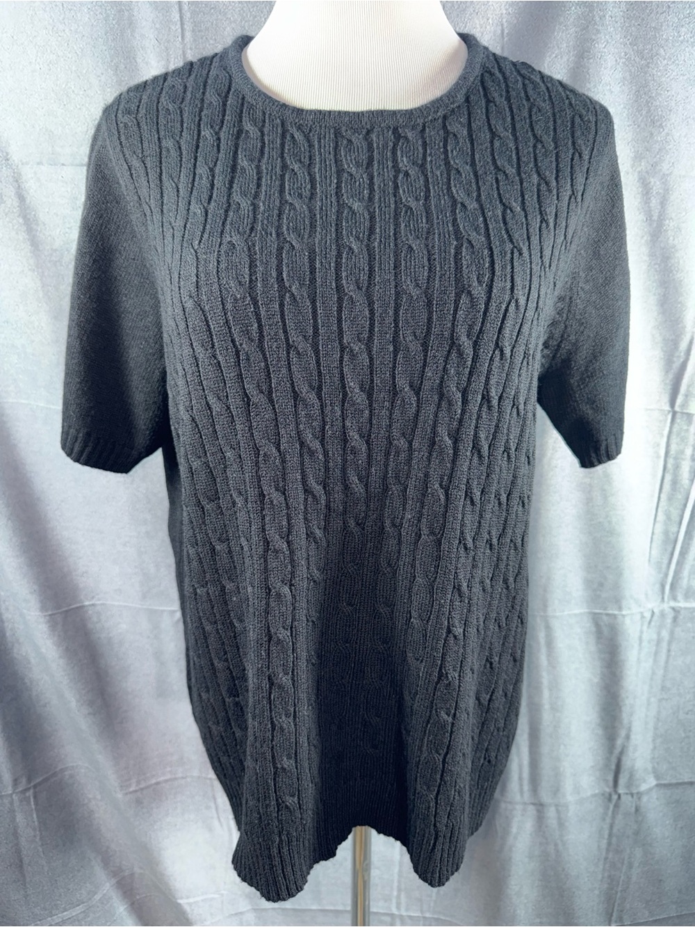2605-Allison Daley Black Cable-Knit Crewneck Sweater